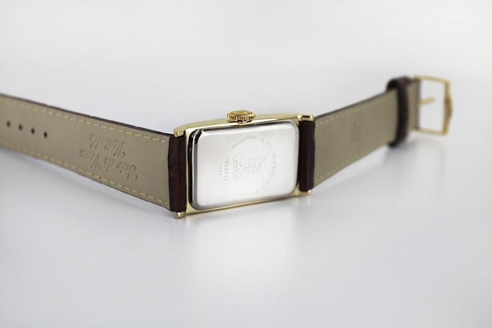 LIP WATCH: CHURCHILL T18 GOLD 671006