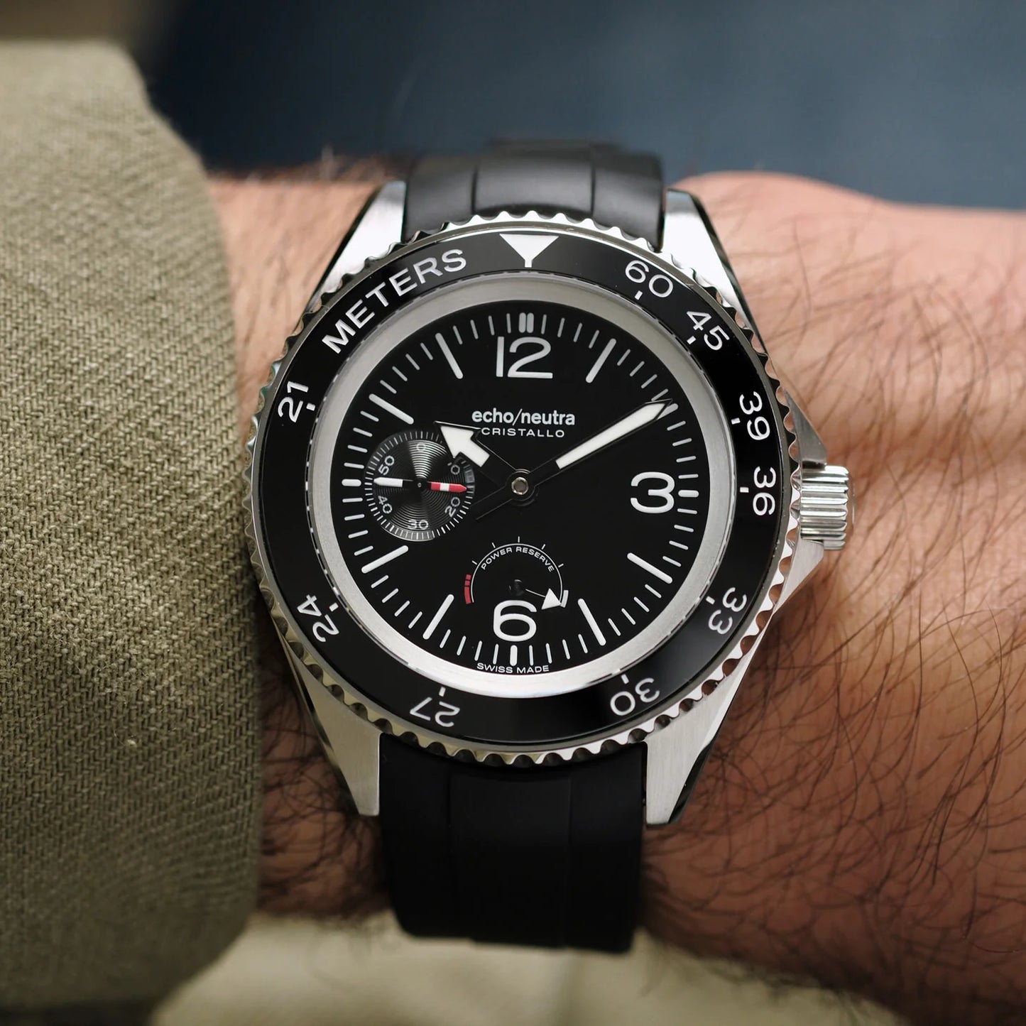 ECHO/NEUTRA : CRISTALLO PROFESSIONAL DIVER NOIR