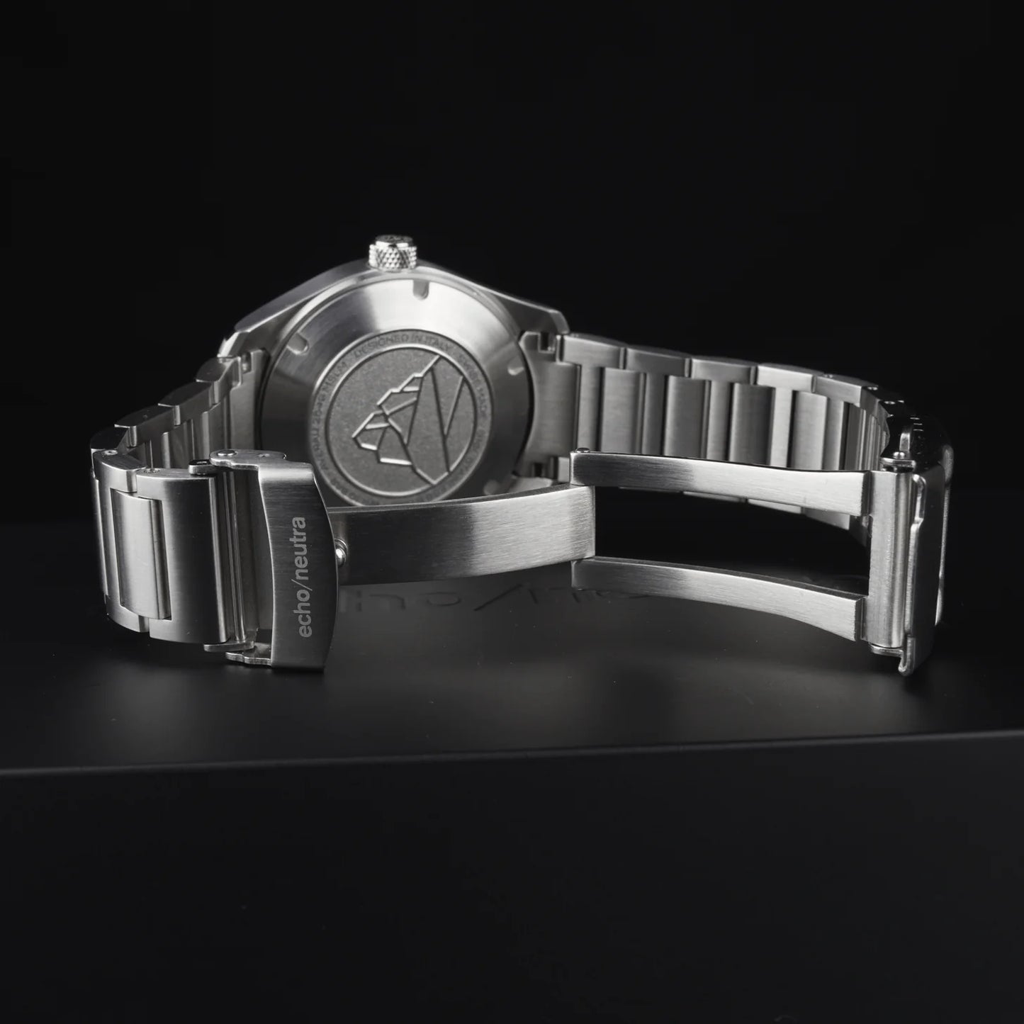 ECHO/NEUTRA : AVERAU 39 3H WHITE FULL LUME