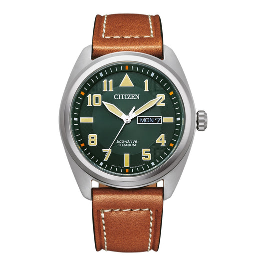 CITIZEN : SUPER TITANIUM ECO-DRIVE BM8560-11XE