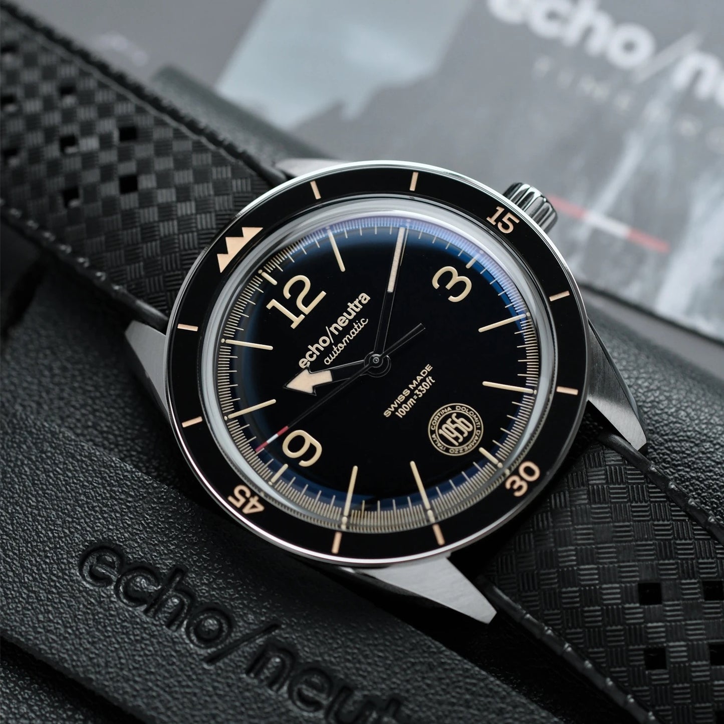 ECO/NEUTRA: CORTINA 1956 3H NEGRO