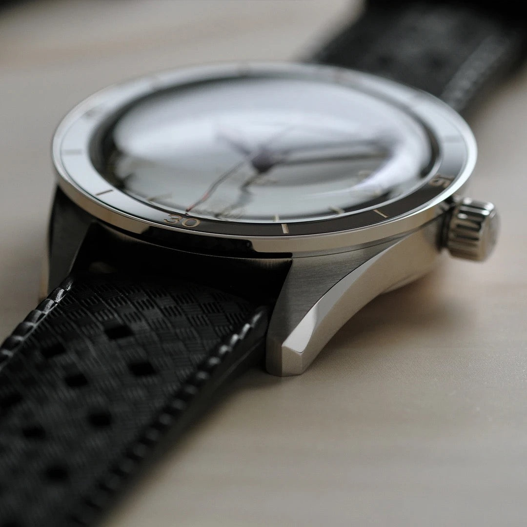 ECO/NEUTRA: CORTINA 1956 3H NEGRO