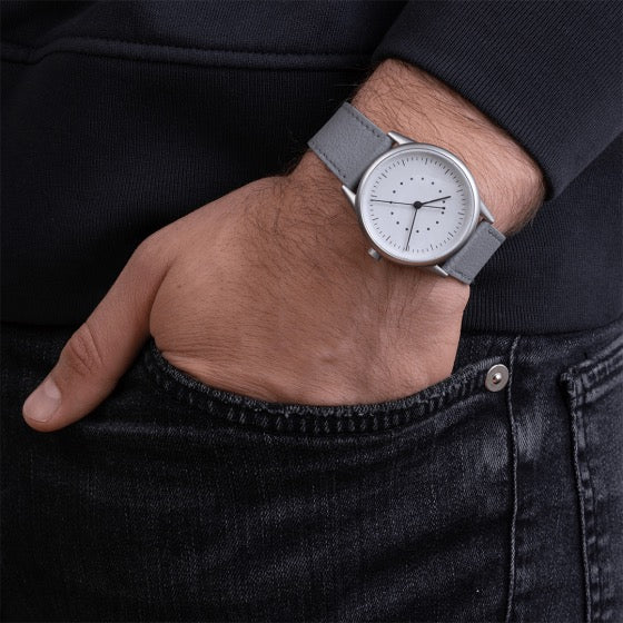 ESFERA GRIS MOMENTO MUDITA