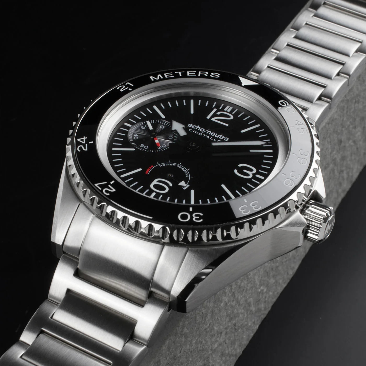 ECHO/NEUTRA : CRISTALLO PROFESSIONAL DIVER NOIR