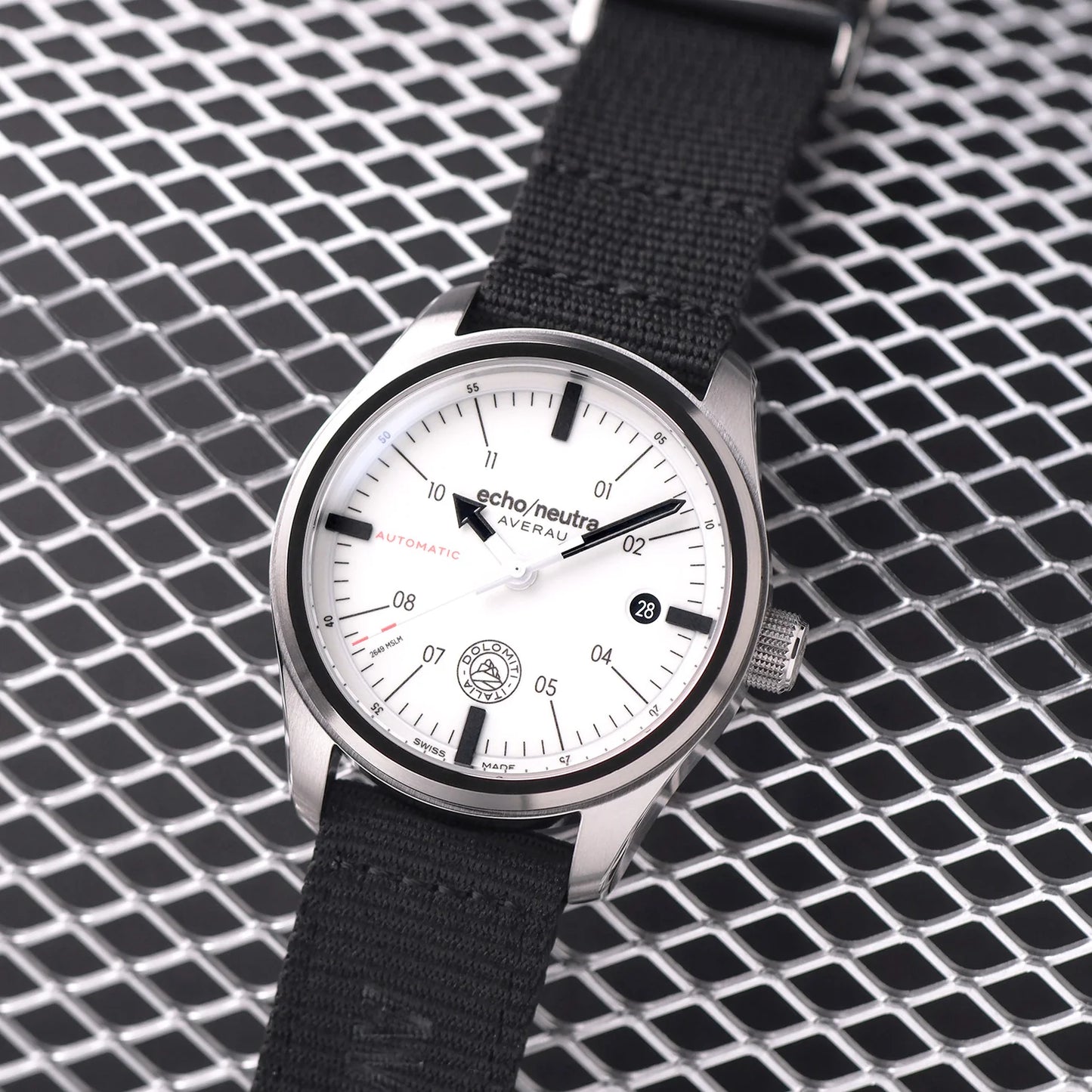 ECHO/NEUTRA : AVERAU 39 3H WHITE FULL LUME