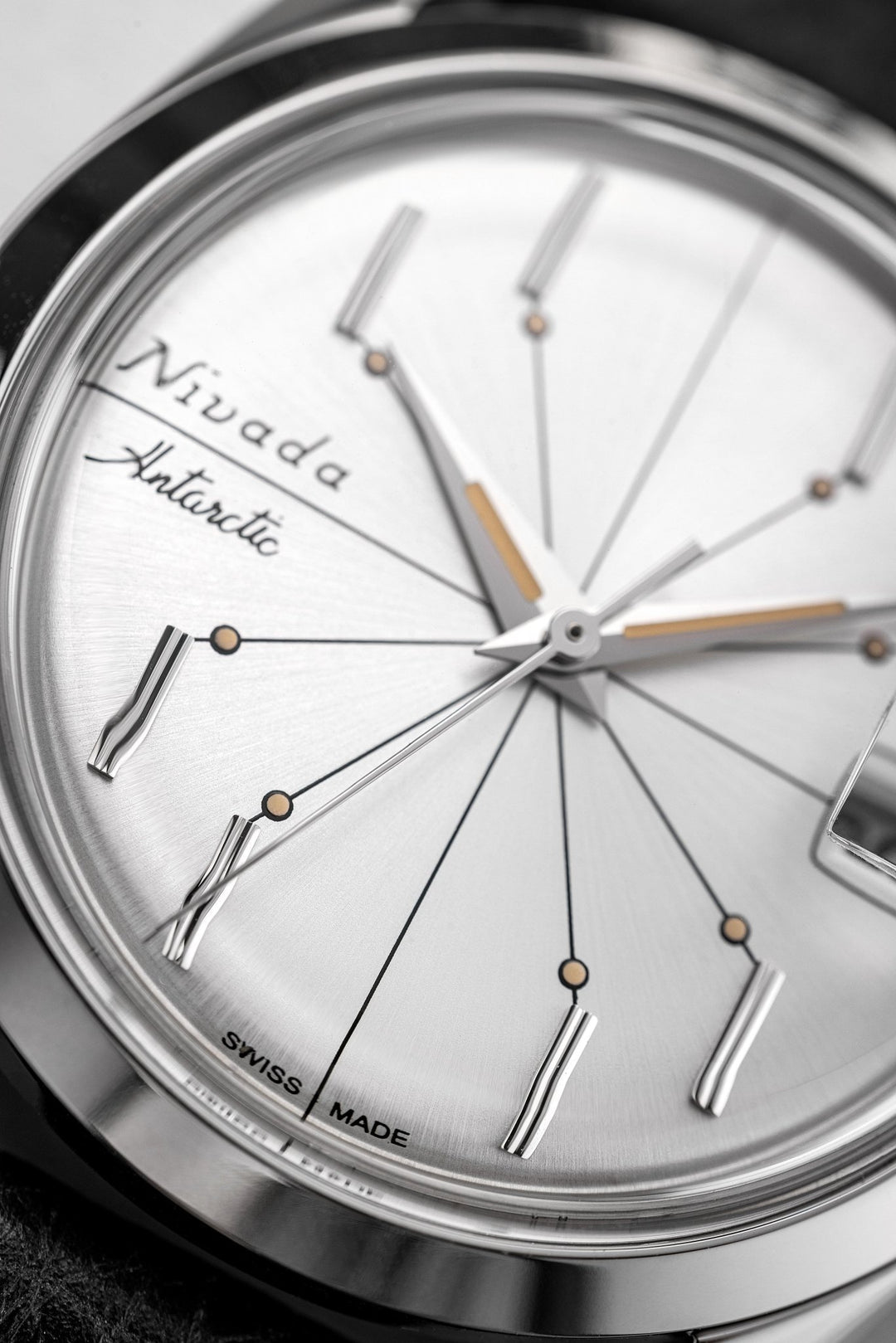 NIVADA GRENCHEN : ANTARCTIC SPIDER SILVER