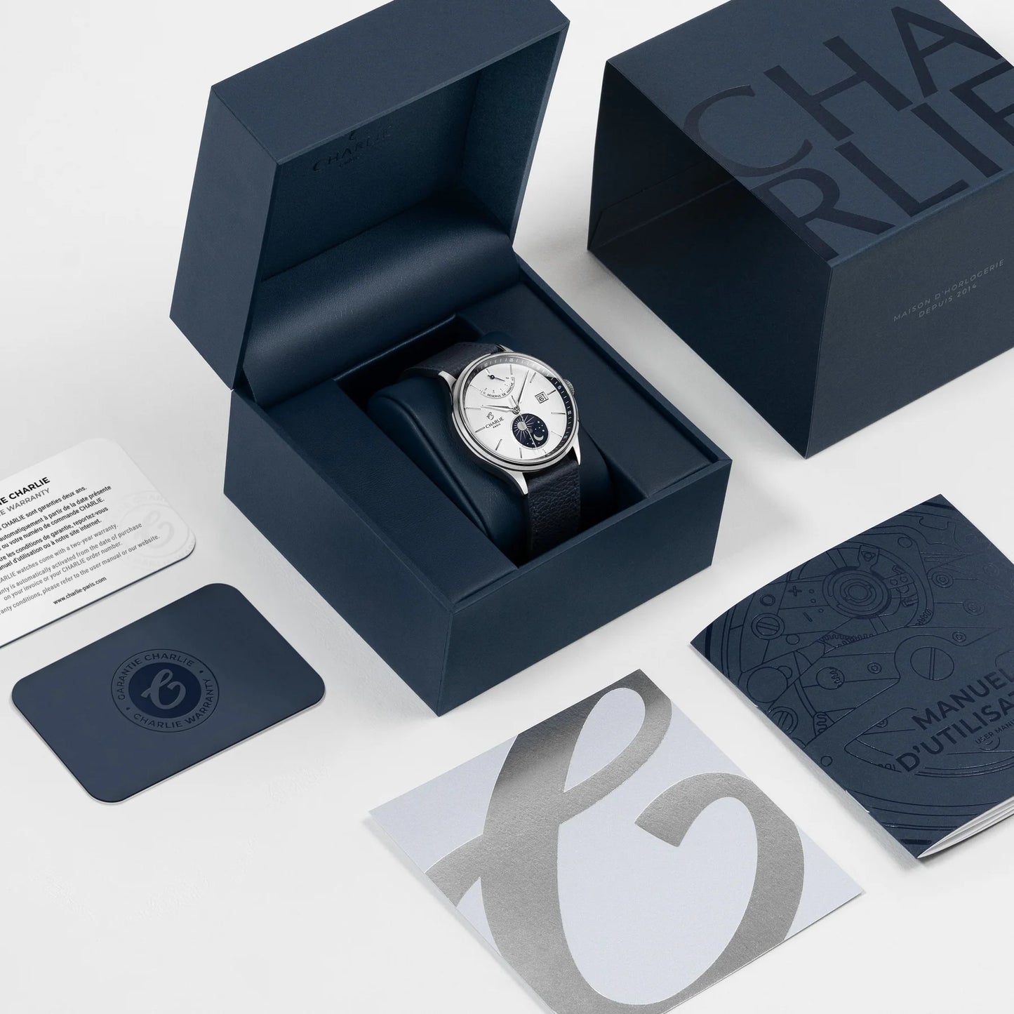 CHARLIE PARIS : INITIAL AUTOMATIQUE JOUR/NUIT BLANC & BLEU