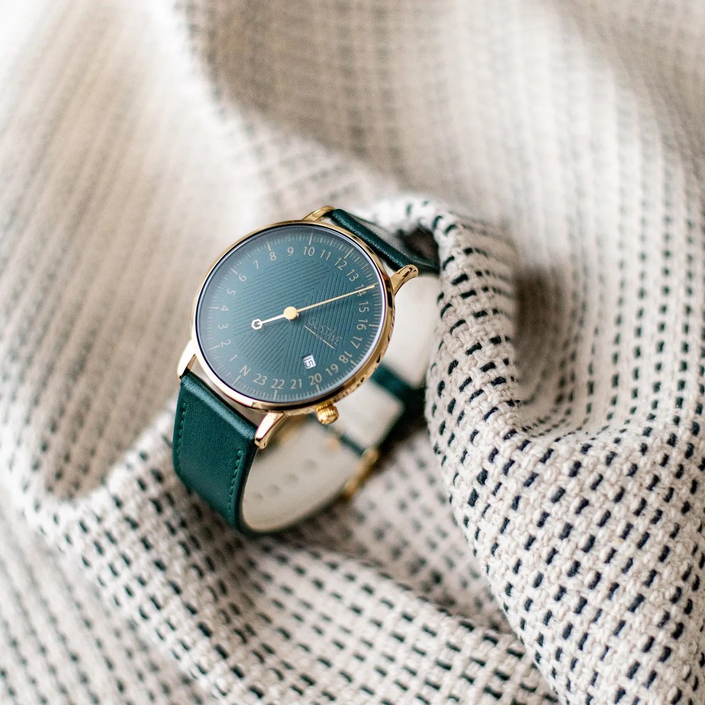 GUSTAVE: ANDRÉ 24H - GREEN DIAL - GOLD CASE