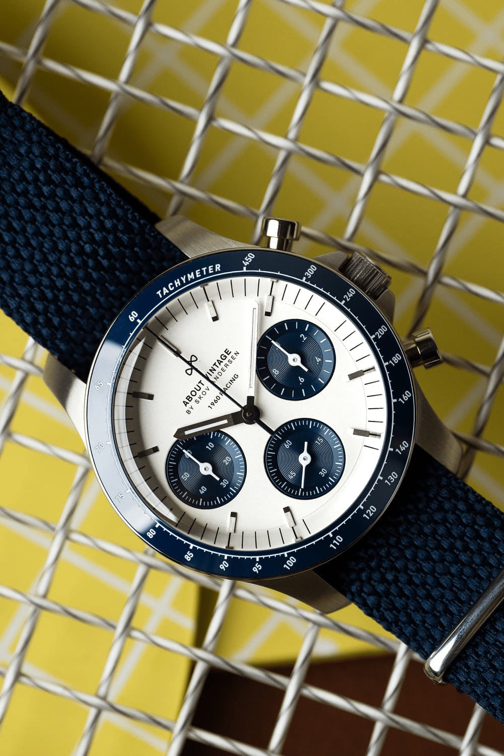AV86 : 1960 RACING CHRONOGRAPHE - STEEL / NAVY & WHITE