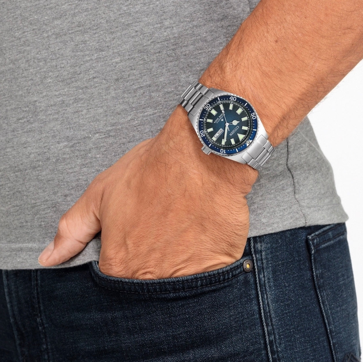 CITIZEN : PROMASTER MECHANICAL DIVER BLEUE NY0129-58LE