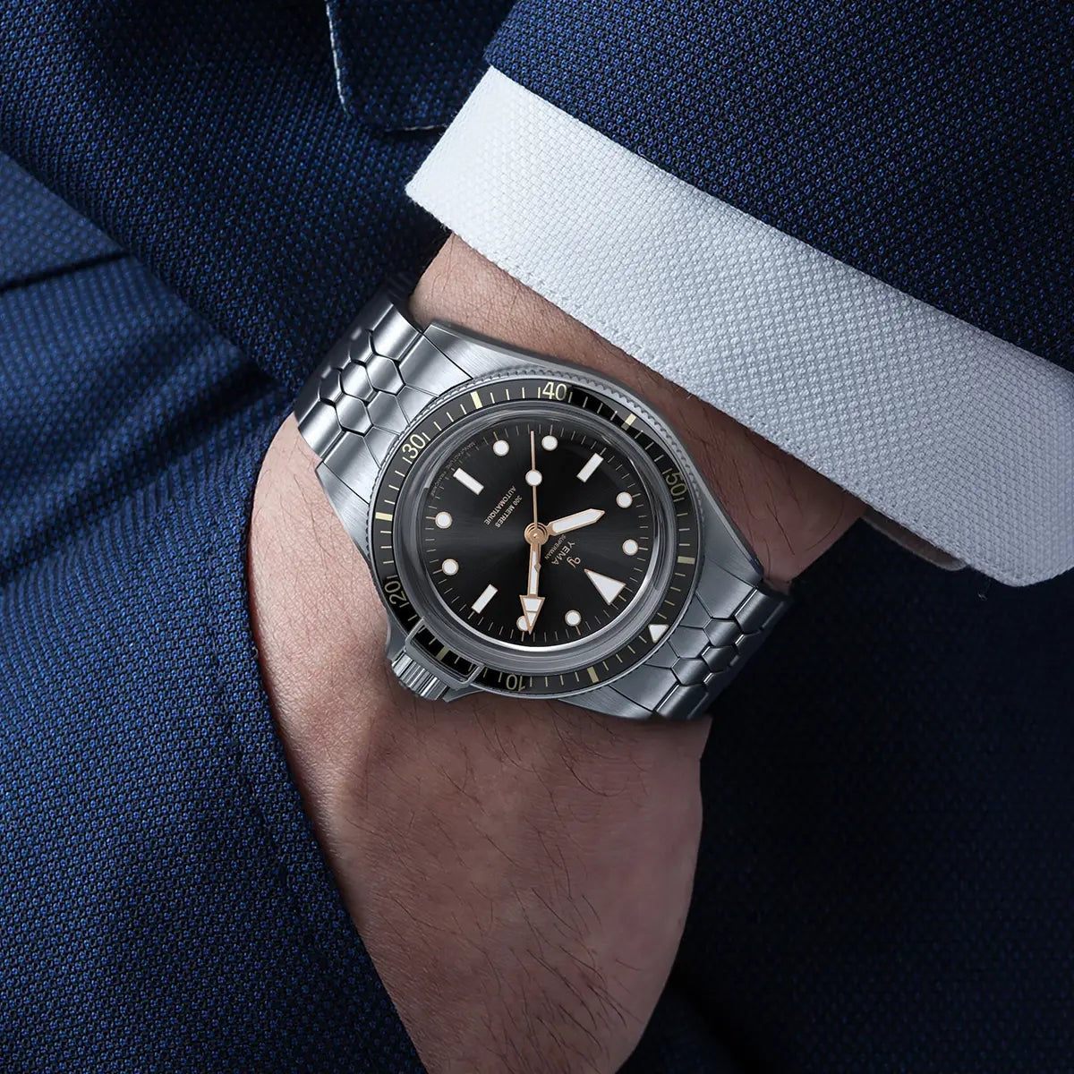 YEMA: SUPERMAN STEEL CMM.10