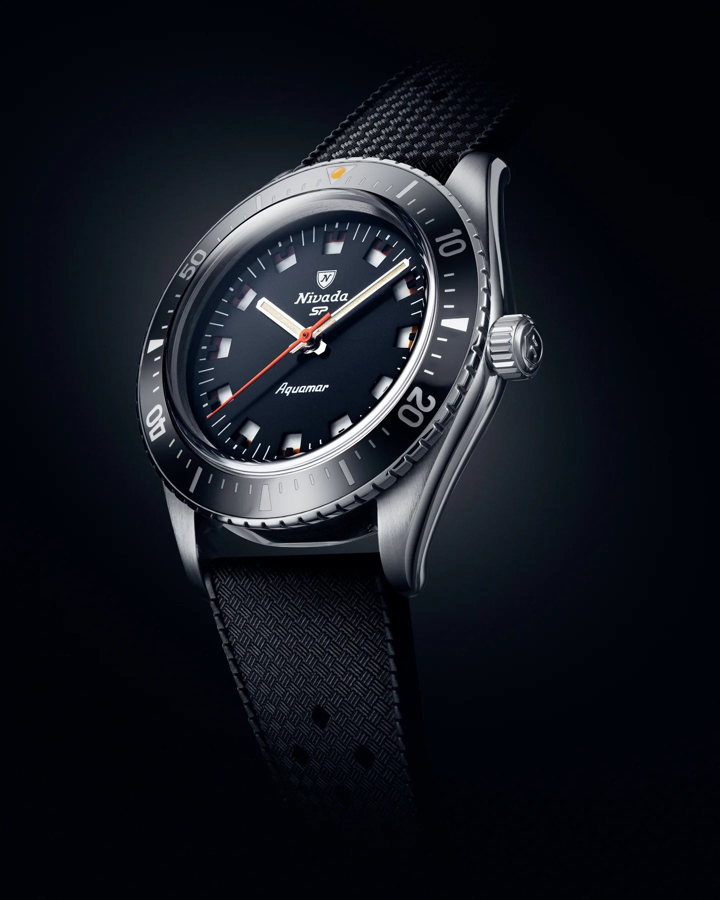 NIVADA GRENCHEN : AQUAMAR BLACK