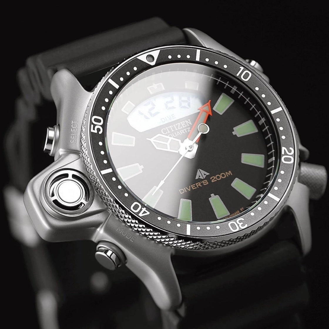 CITIZEN : PROMASTER AQUALAND DIVER NOIRE JP2000-08E