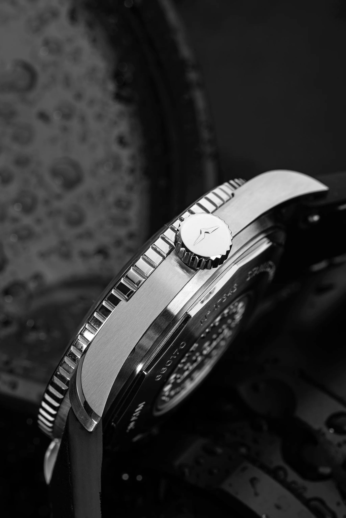 VULCAIN : SKINDIVER NAUTIQUE NOIR - INDEX BLANCS
