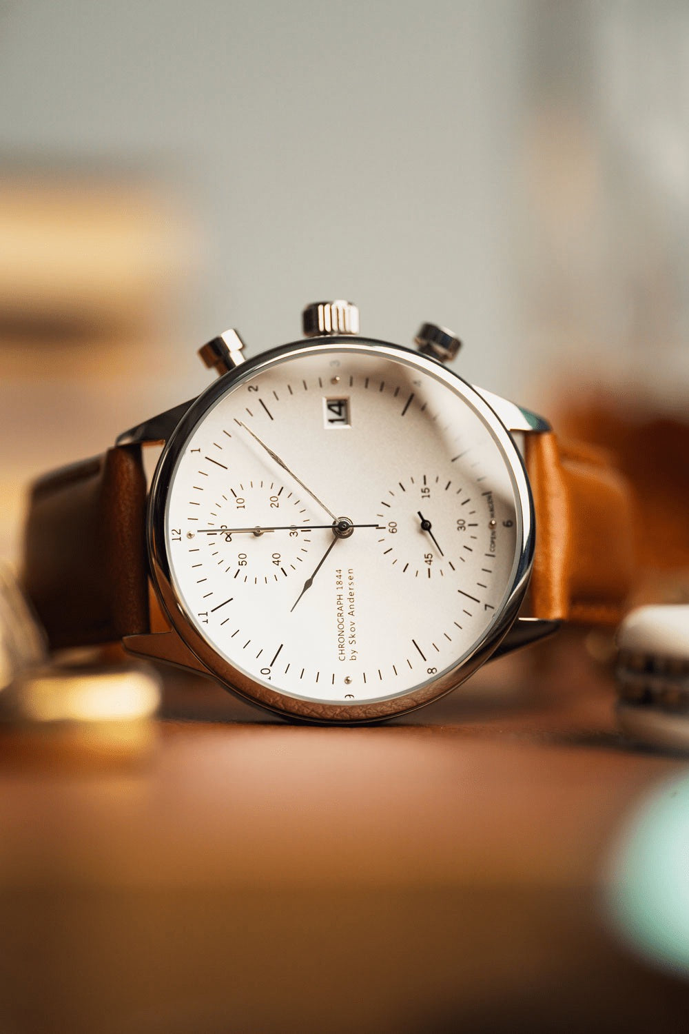 AV86 : 1844 CHRONOGRAPH - STEEL WHITE