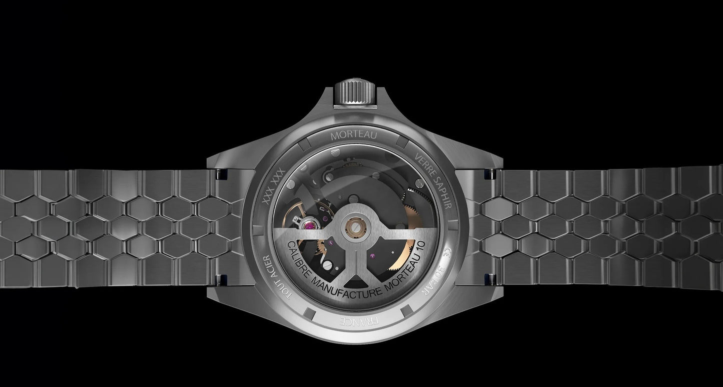 YEMA: SUPERMAN STEEL CMM.10