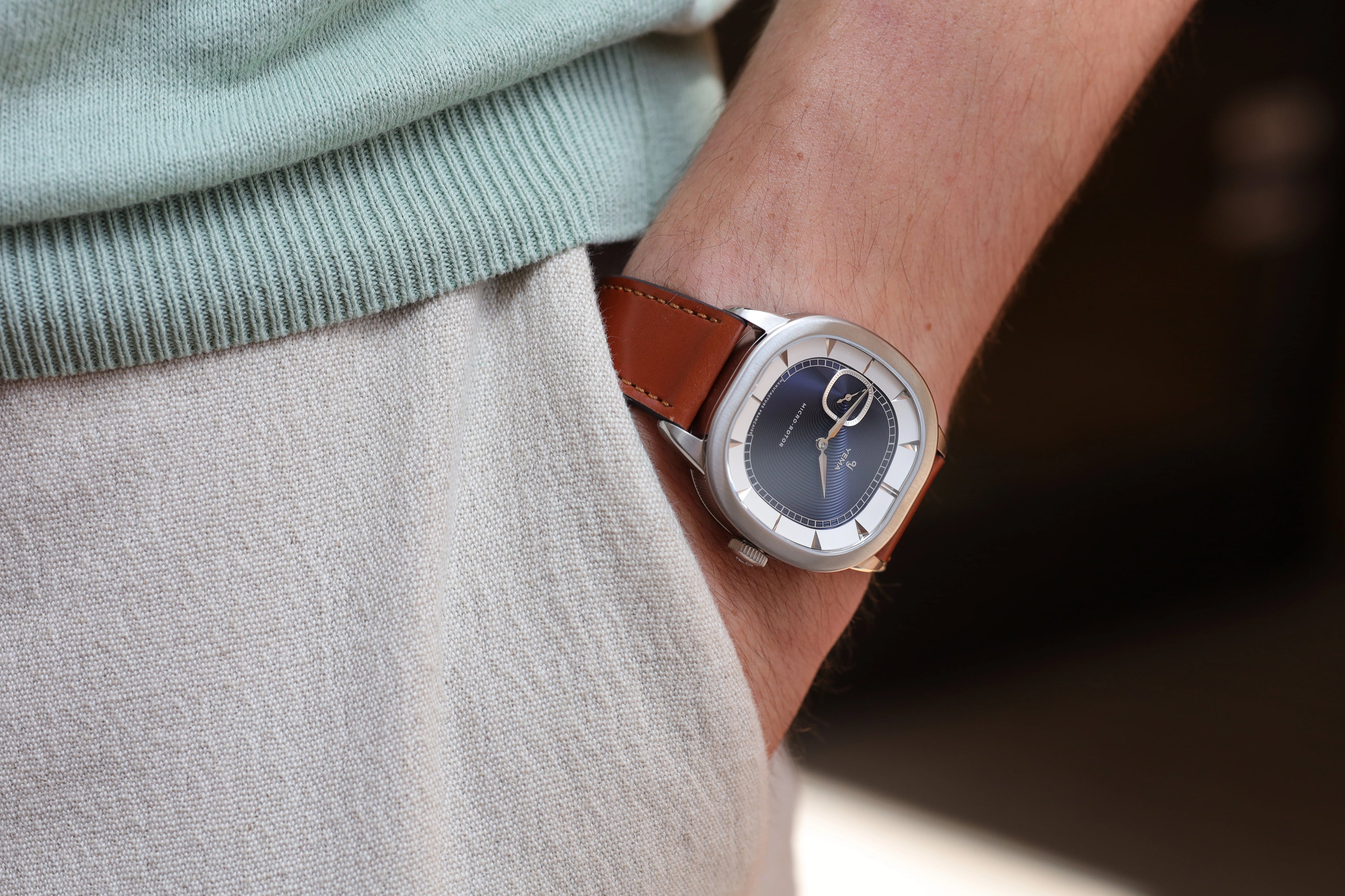Yema_granvelle_bleue_pause_boutique_montres_toulouse