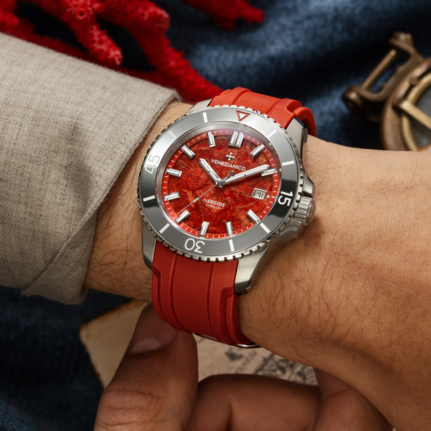 VENEZIANICO : NEREIDE CORALLO 42 MM