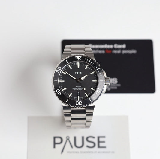 Reloj Oris: Aquis Date Negro Mate 01 733 7730 4124 07 8 24 05EB