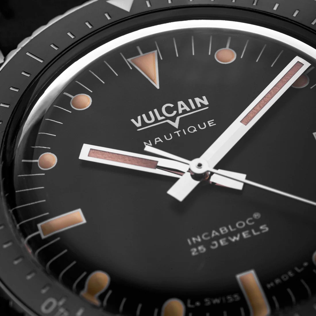 VULCAIN : SKINDIVER NAUTIQUE NOIR - INDEX VIEILLI