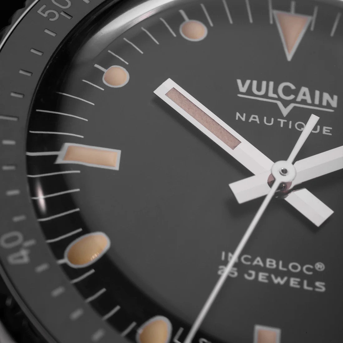 VULCAIN : SKINDIVER NAUTIQUE NOIR - INDEX VIEILLI