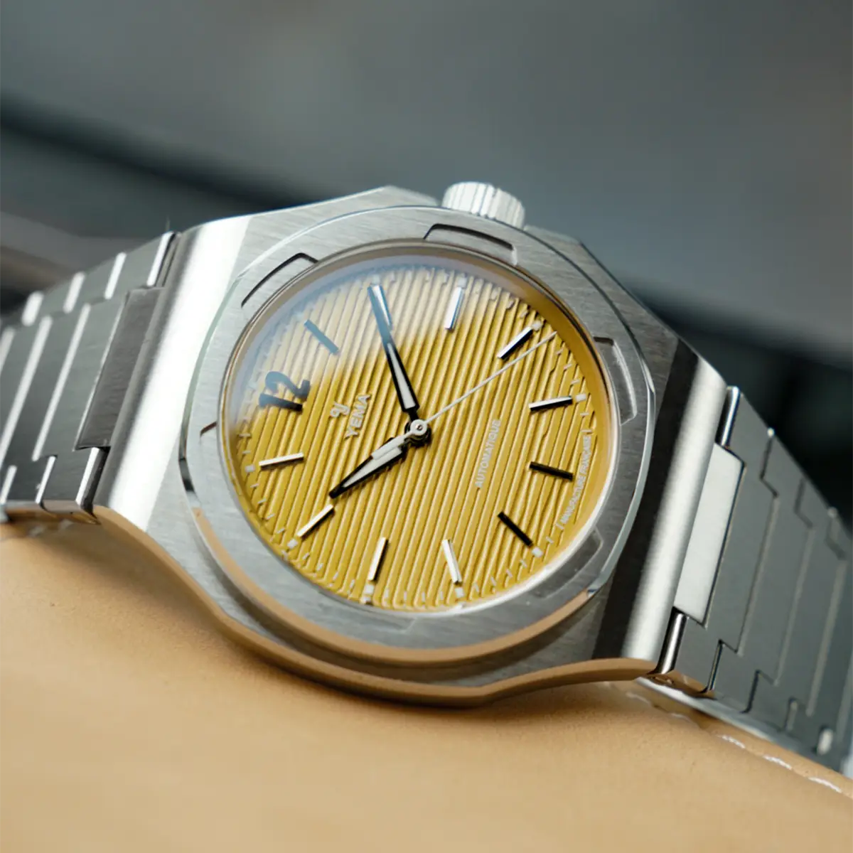 YEMA : WRISTMASTER SLIM CMM.20 - JAUNE