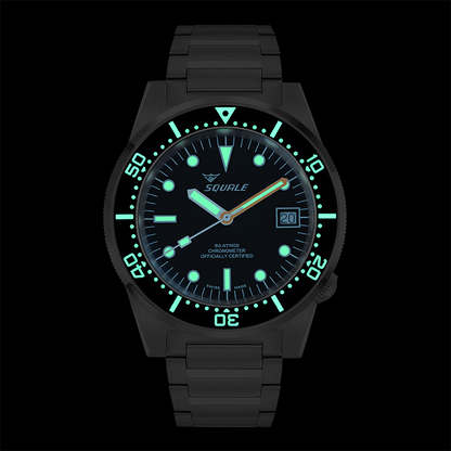 Squale 1521 Classic COSC noire — bracelet acier — luminescence nocturne