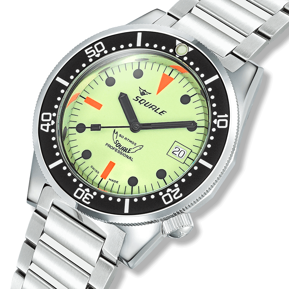 Squale 1521 Full Luminous — Acier — détail de la montre