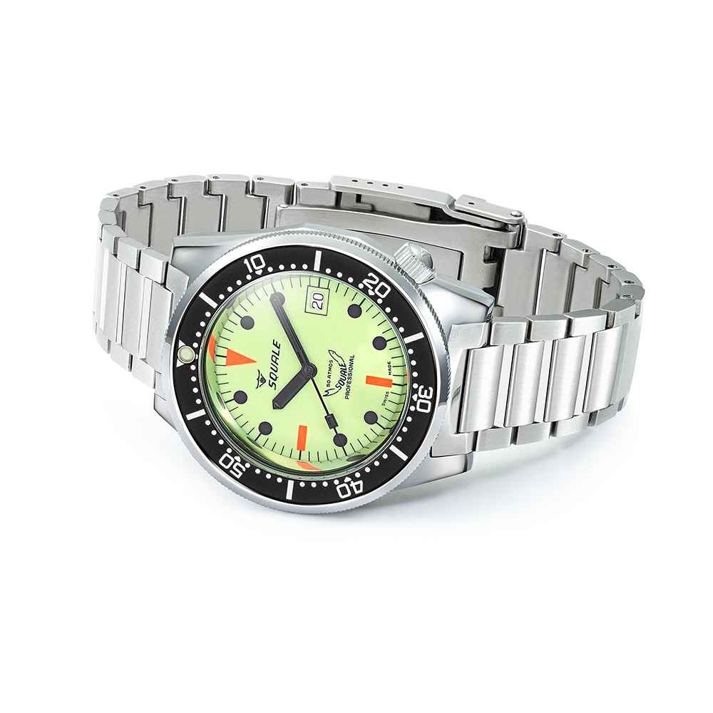 Squale 1521 Full Luminous — Acier — détail de la montre