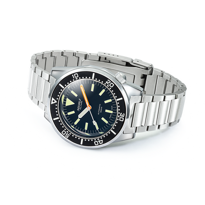 Squale 1521 Militaire — Acier — détail de la montre