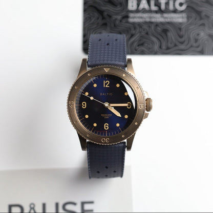 RELOJ BÁLTICO: AQUASCAPHE BRONCE AZUL