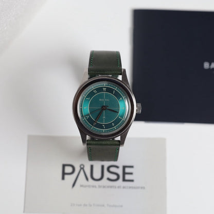 Montre Baltic x Perpetuel : HMS 002 Vert Édition Limitée n°19/71