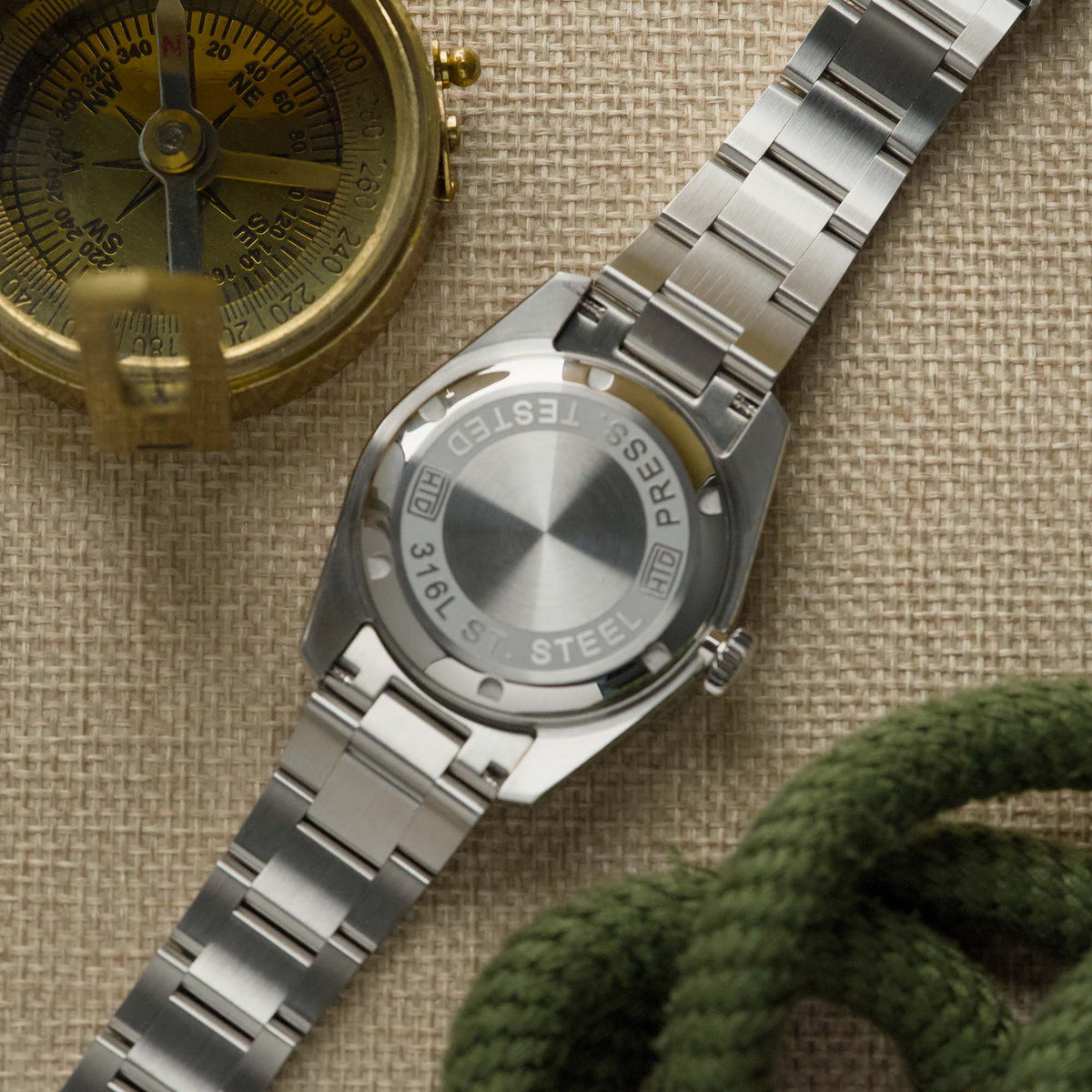 HTD Aquatìc GMT Departure Green - vue 3