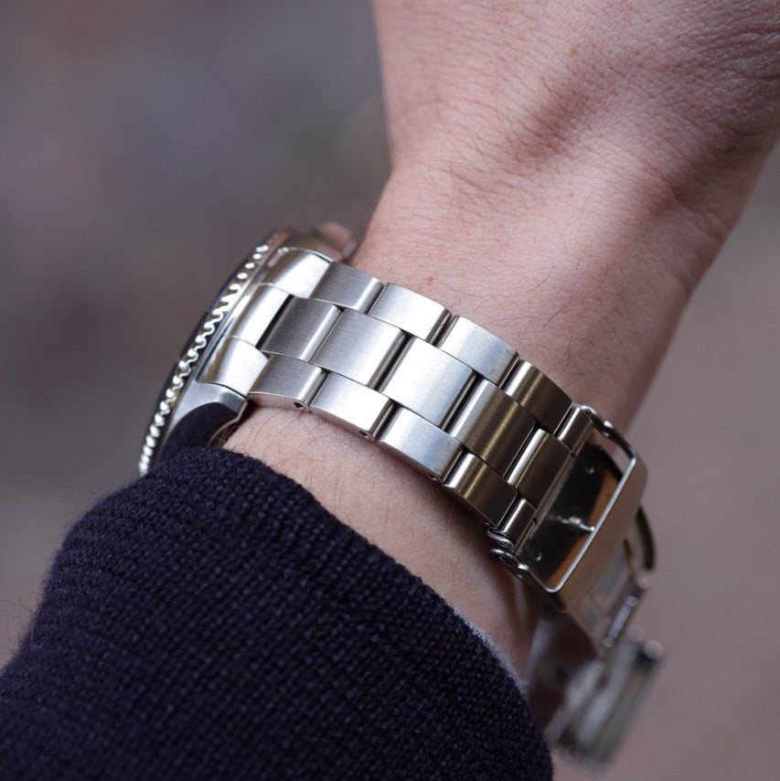 MONTRE ORIENT : MAKO II BLEU & ROUGE AA02009D