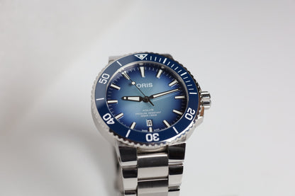 MONTRE ORIS : AQUIS LAKE BAIKAL ÉDITION LIMITÉE 01 733 7730 4175-SET