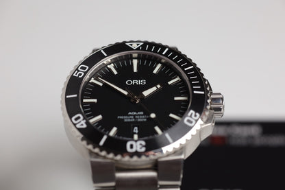 Montre Oris : Aquis Date Matte Black 01 733 7730 4124 07 8 24 05EB