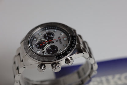 Montre Seiko : Prospex Speedtimer Chronographe Quartz Solaire SSC911P1