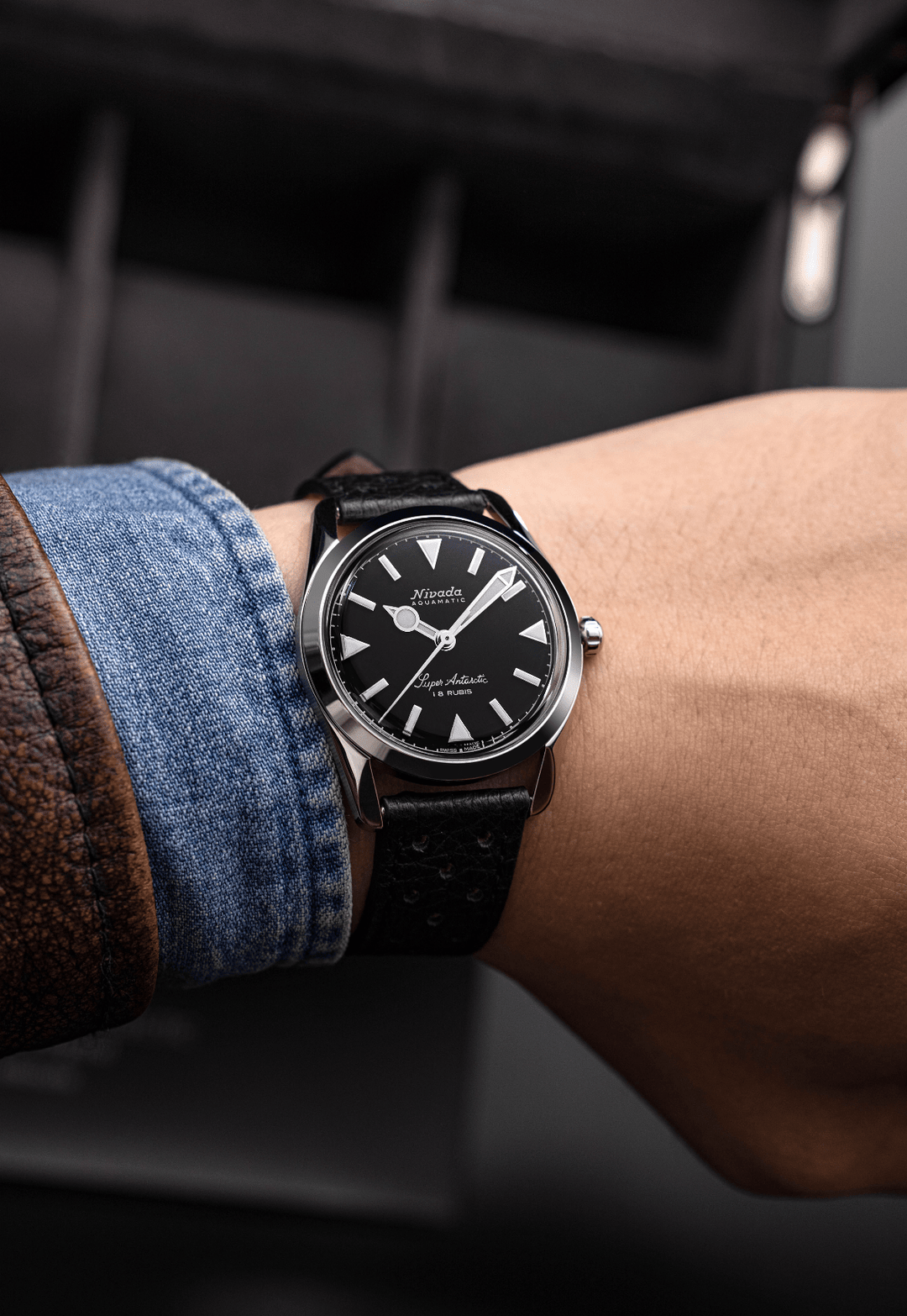 NIVADA GRENCHEN : SUPER ANTARCTIC 35 MM BLACK WHITE LUMINOVA