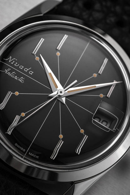 NIVADA GRENCHEN : ANTARCTIC SPIDER BLACK 35mm