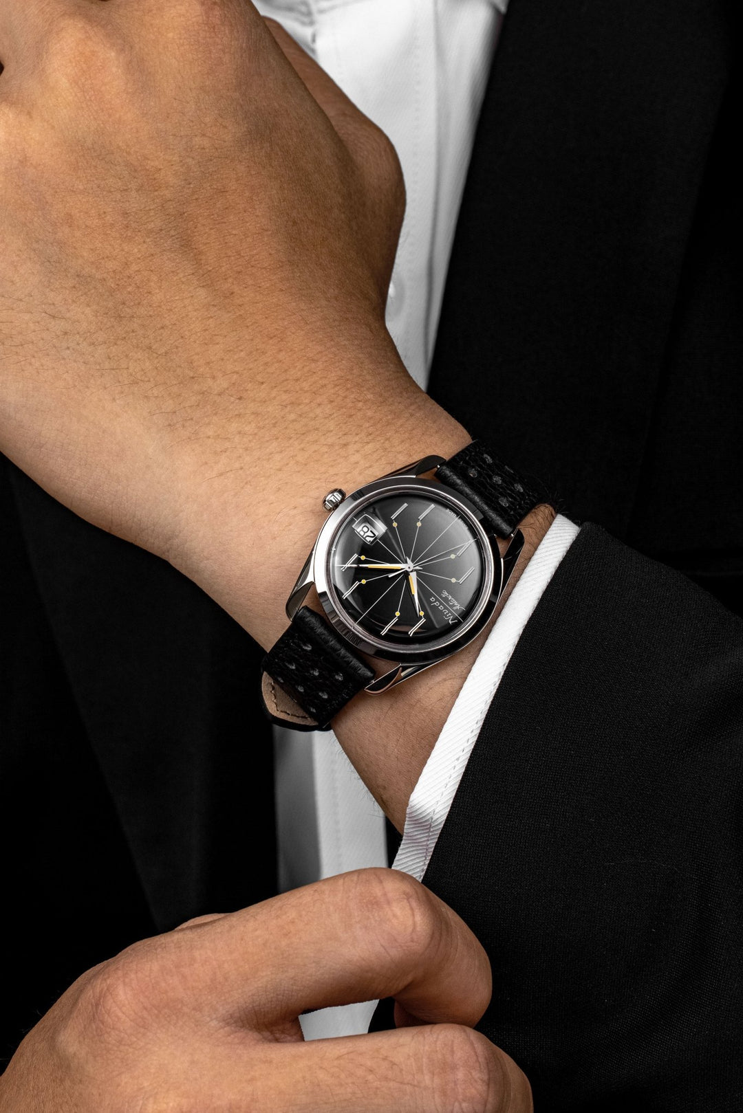 NIVADA GRENCHEN : ANTARCTIC SPIDER BLACK 35mm