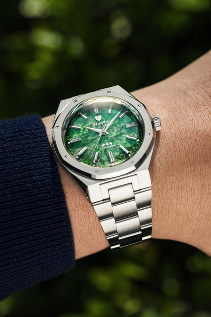 MONTRE NIVADA GRENCHEN F77 AVENTURINE VERTE MARK 2 38MM