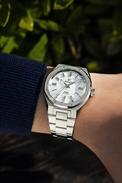 MONTRE NIVADA GRENCHEN F77 BLANC MARK 2 38MM