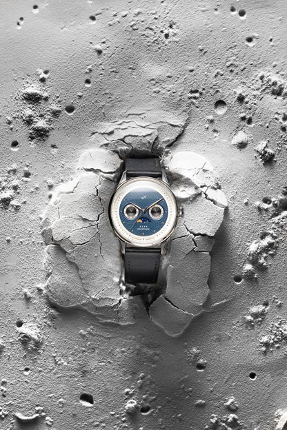 AV86 : 1968 MOONPHASE STEEL DARK BLUE