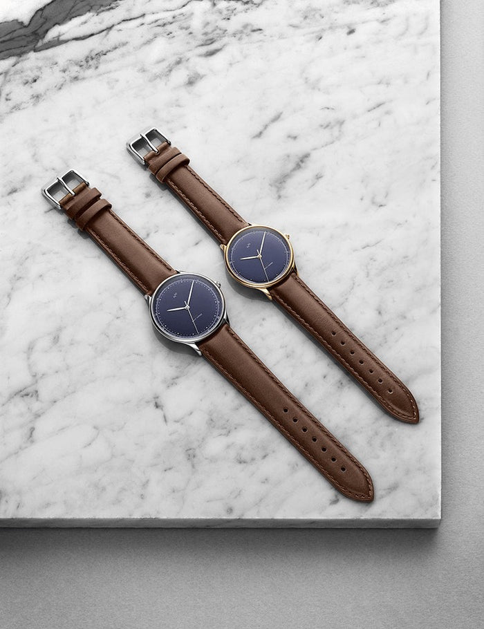 AV86 : 1969 VINTAGE STEEL MIDNIGHT BLUE