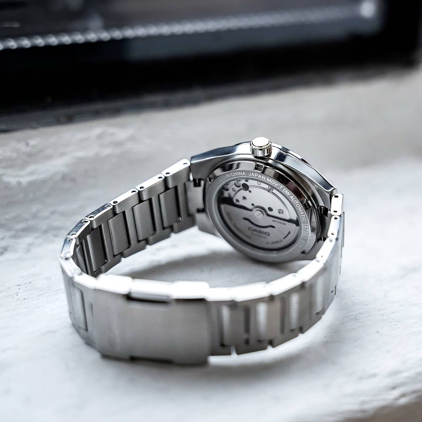 Montre Casio : Édifice Automatique Noir EFK-110D-1A