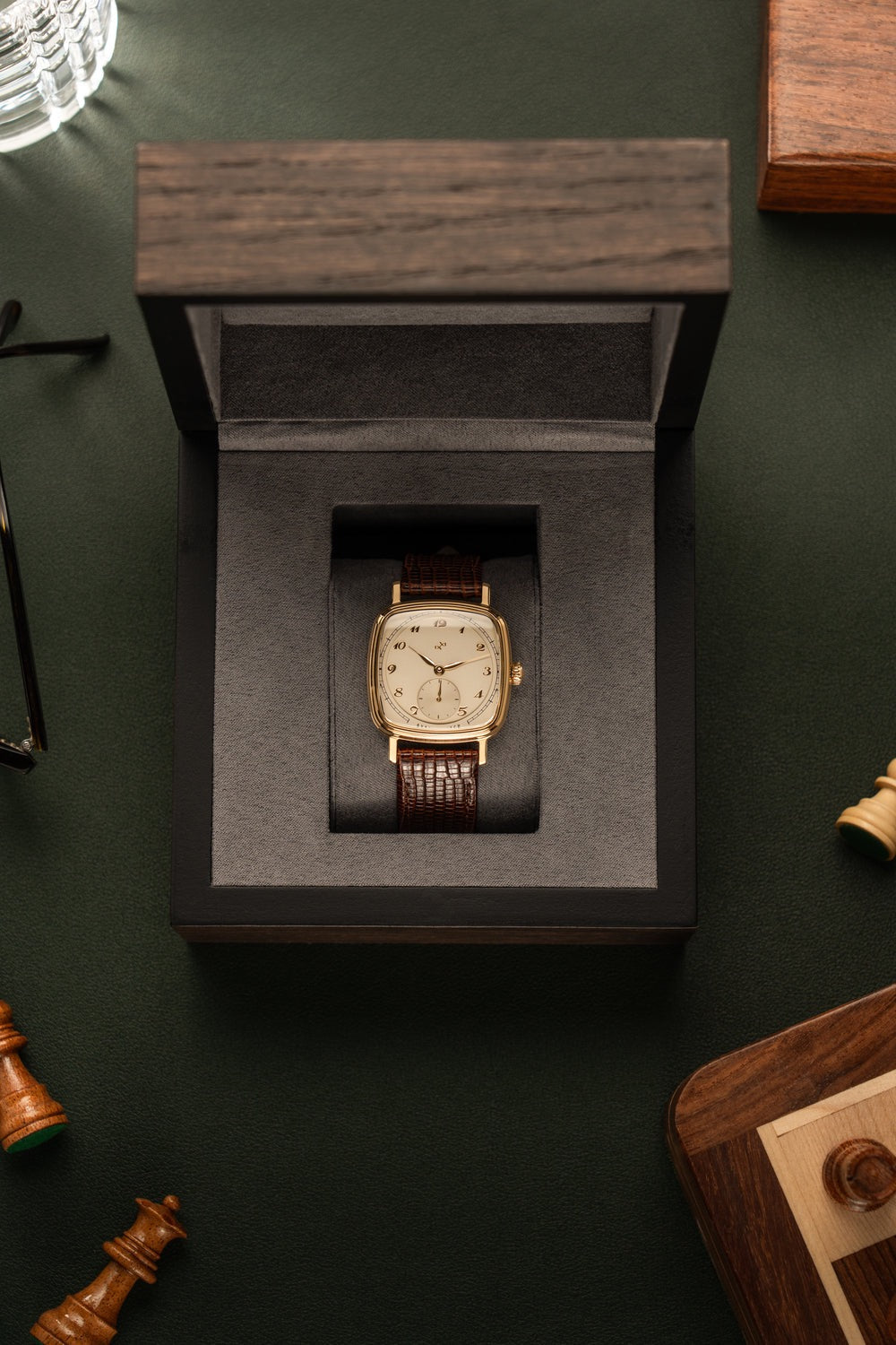 MONTRE AV86 : 1954 AMALFI MÉCANIQUE OFF WHITE DORÉE