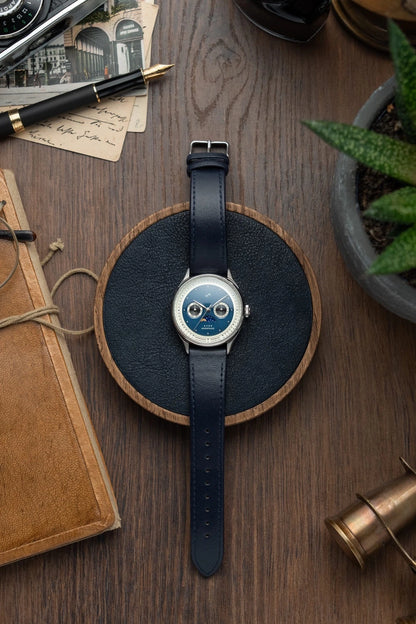 AV86 : 1968 MOONPHASE STEEL DARK BLUE