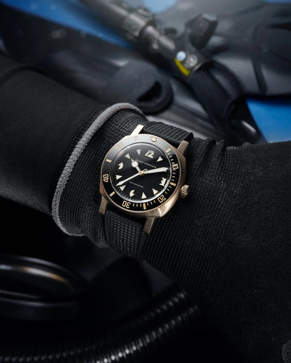NIVADA GRENCHEN : DEPTHMASTER BRONZE PACMAN