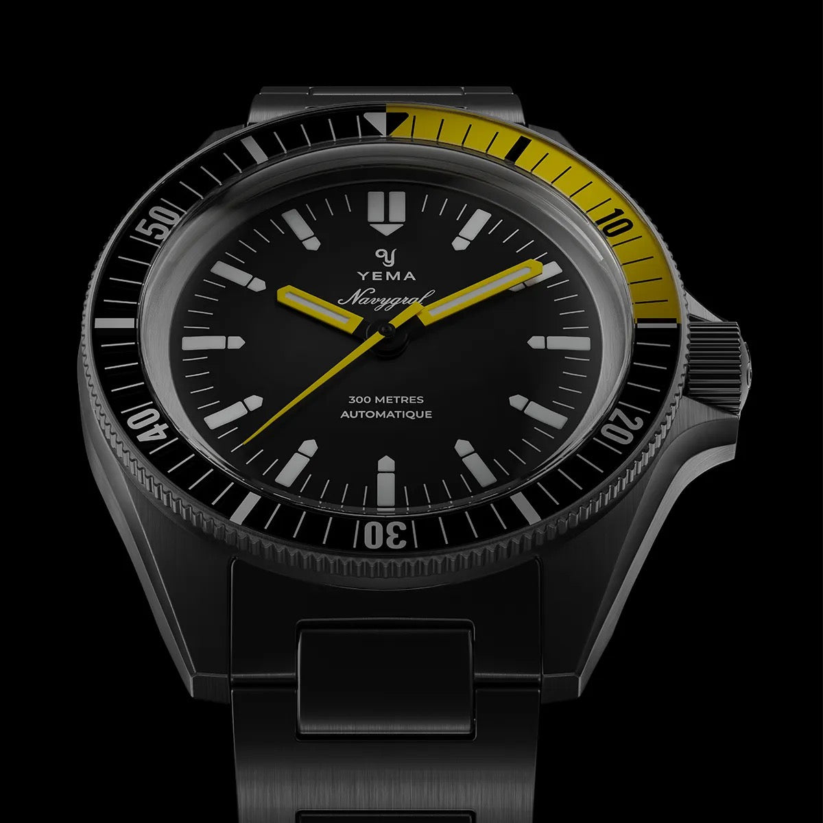 YEMA: NAVYGRAF MARINA NACIONAL GMT