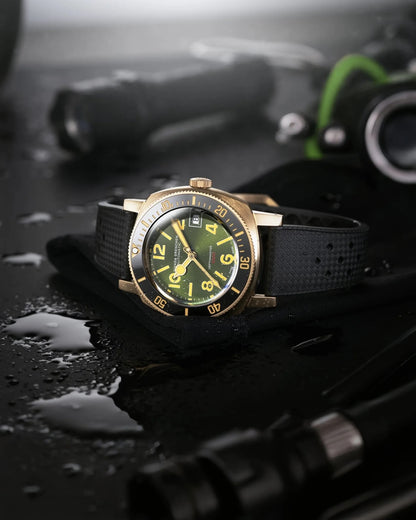 NIVADA GRENCHEN : DEPTHMASTER BRONZE GREEN